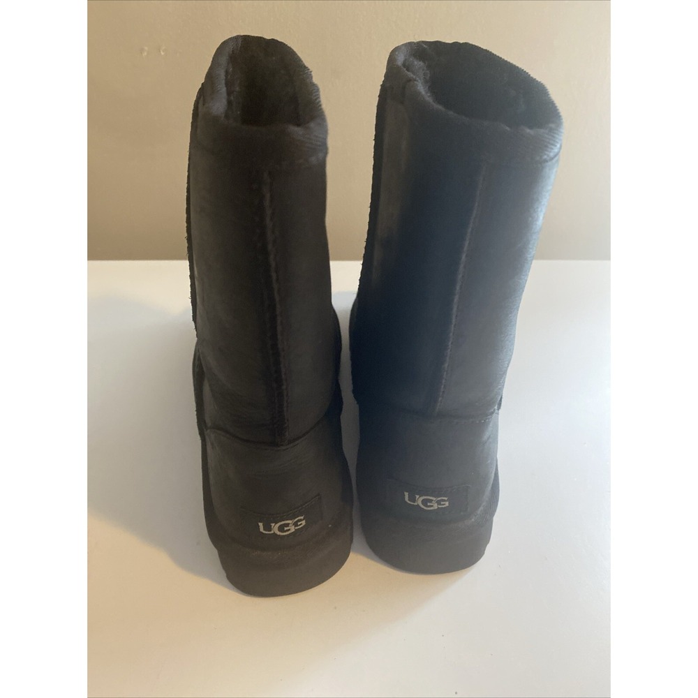 UGG Australia Style Ladies 1016559 Classic Short Black Leather Boots Size 7M - Picture 3 of 14